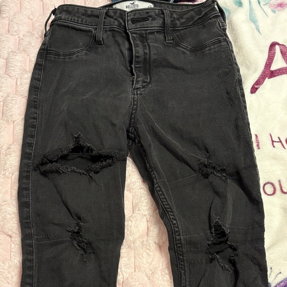Hollister Women's Charcoal Distressed Boyfriend Jeans
